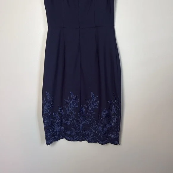 Betsey Johnson Women's Navy Blue Scuba Crepe Embroidered Midi Dress Size 8 - Picture 9 of 10